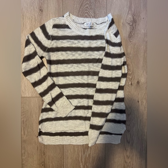 Stripped sweater!!! - Picture 1 of 1